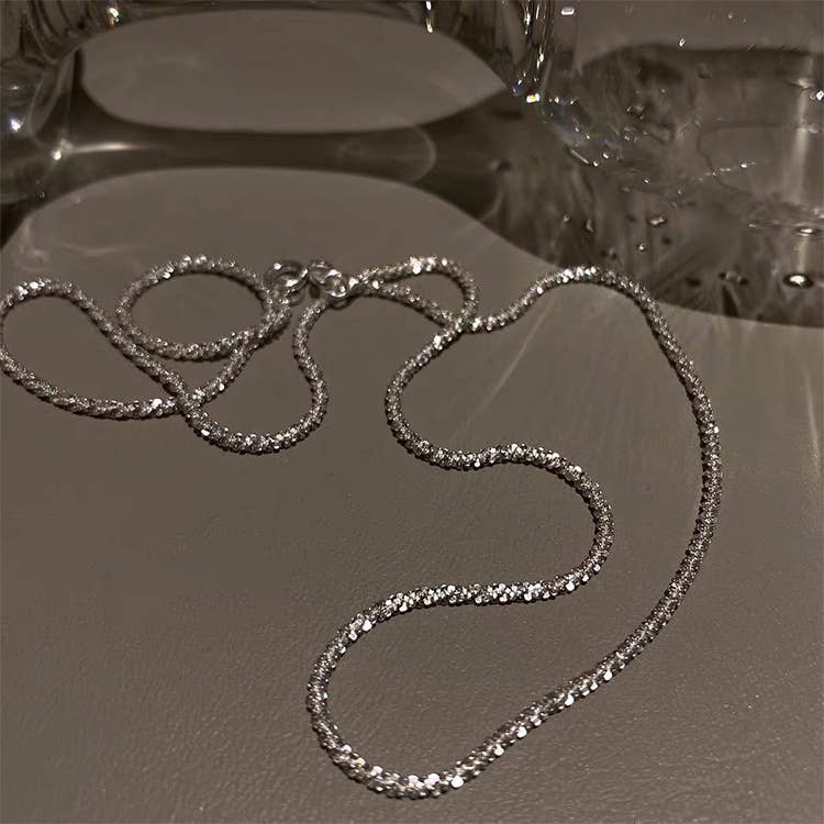 French fashionable necklaces collarbone chains
