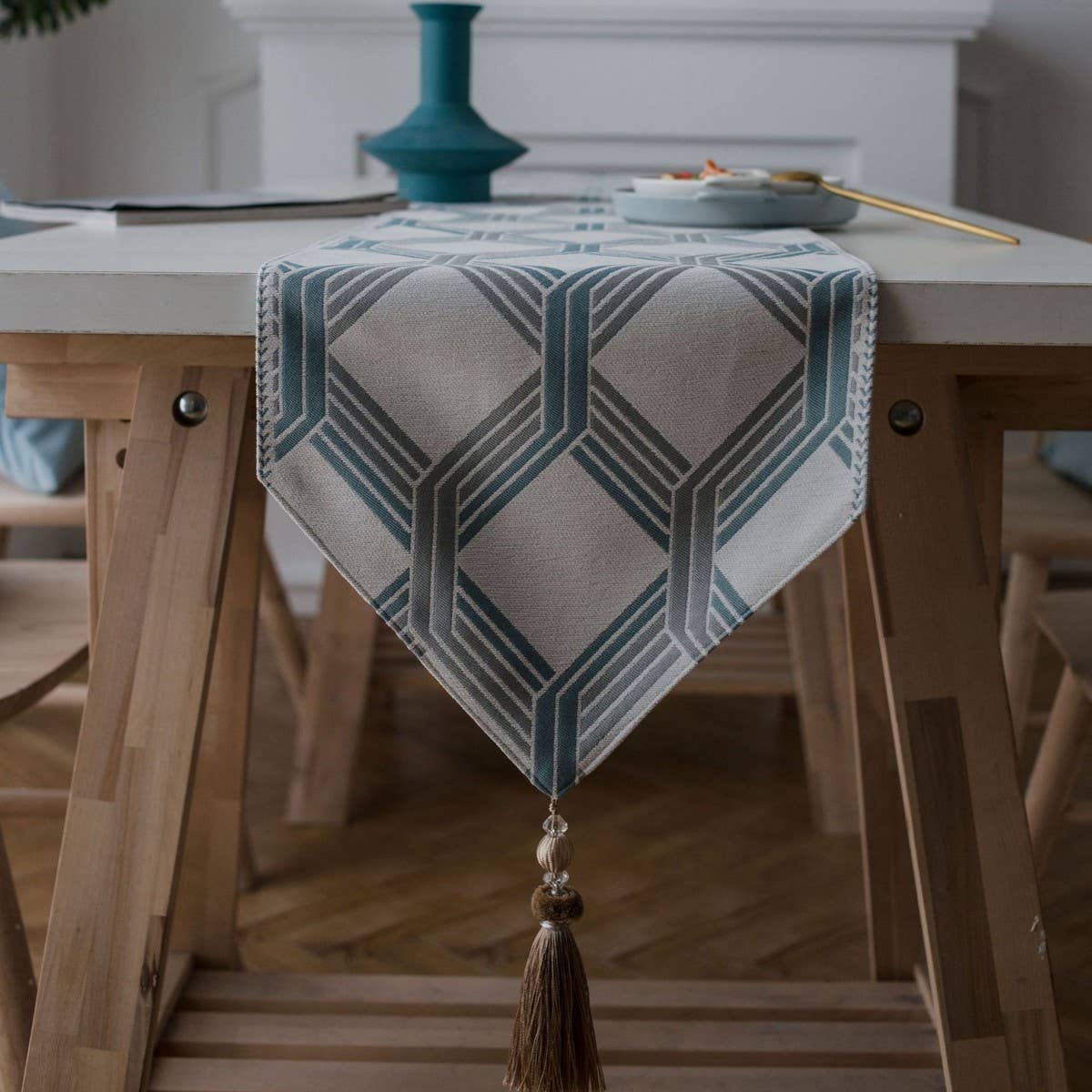 NORDIC JACQUARD TASSEL SIDEBOARD TABLECLOTH_CWMM1013