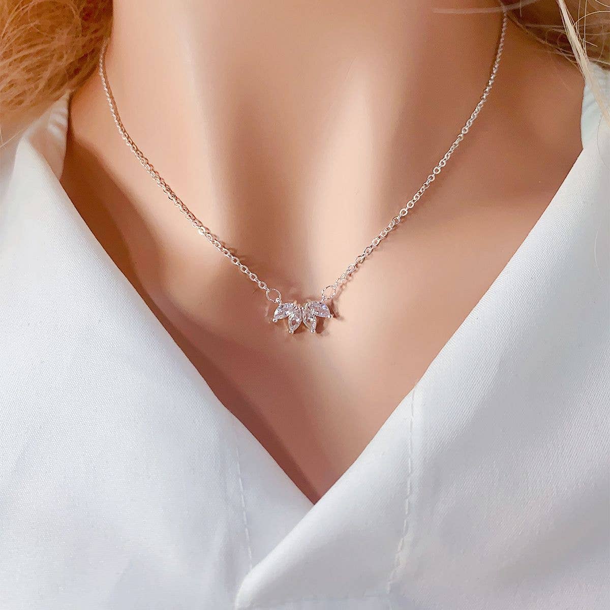 Cross necklace is a full diamond collarbone chain