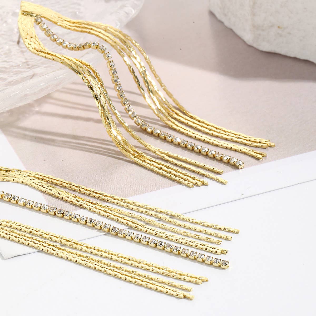 RHINESTONE DECOR METAL TASSEL DROP EARRINGS