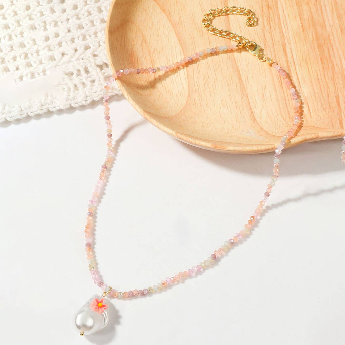 CRYSTAL PENDANT BEADED NECKLACE