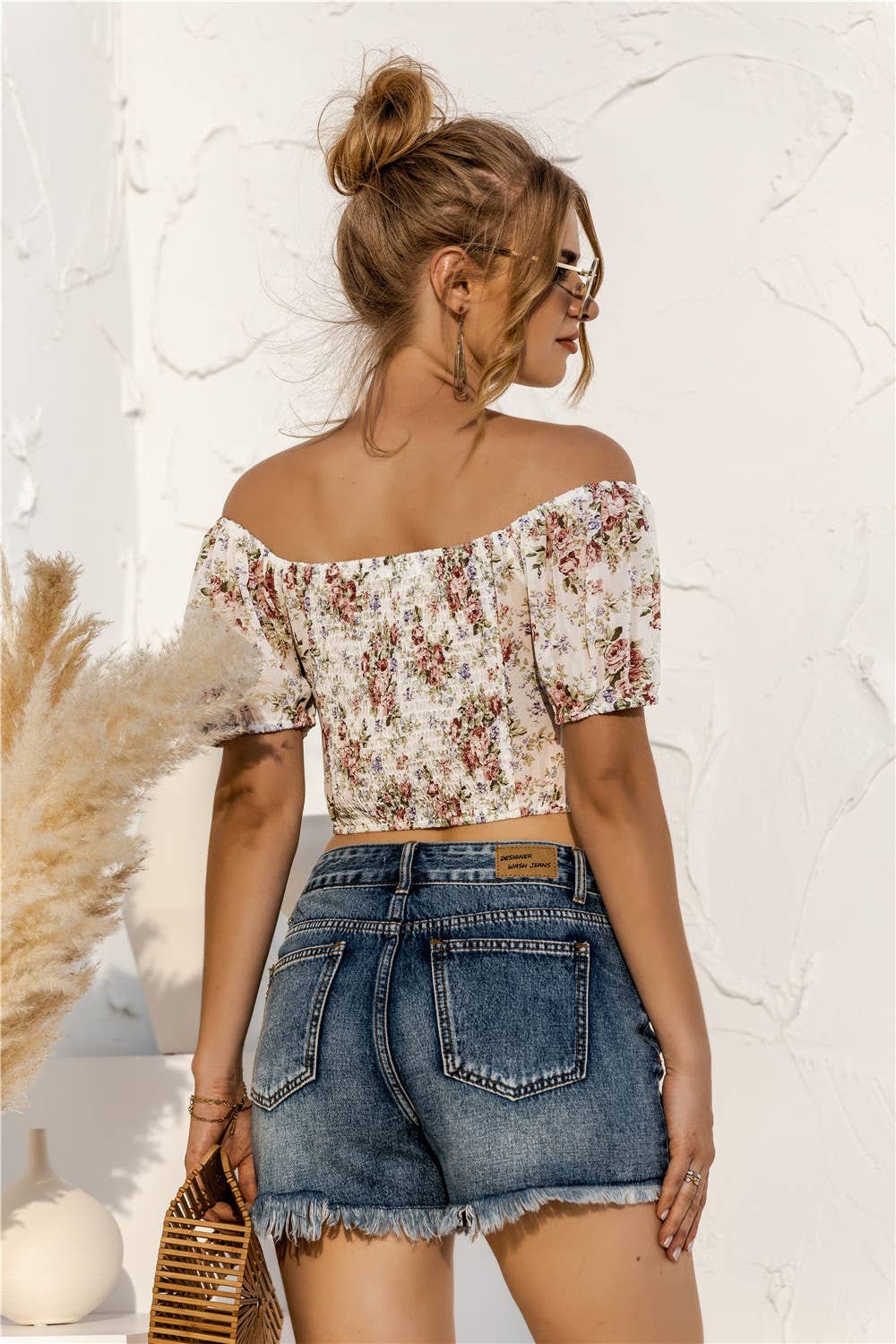 FLORAL LINE SHOULDER PULL STRING CROP TOP