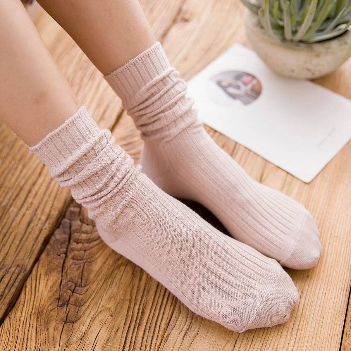 AUTUMN AND WINTER SOLID COLOR MID-CALF SOCKS_CWMS0916