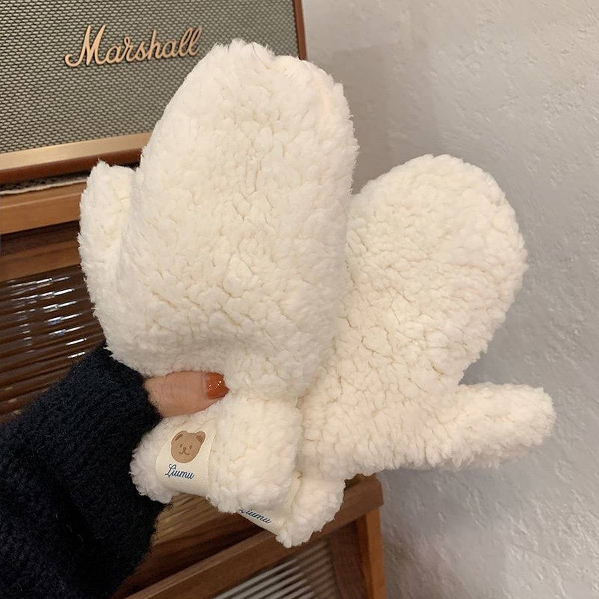 Cute Bear Fleece Mittens ? Warm Neck Strap Gloves_CWAG0178