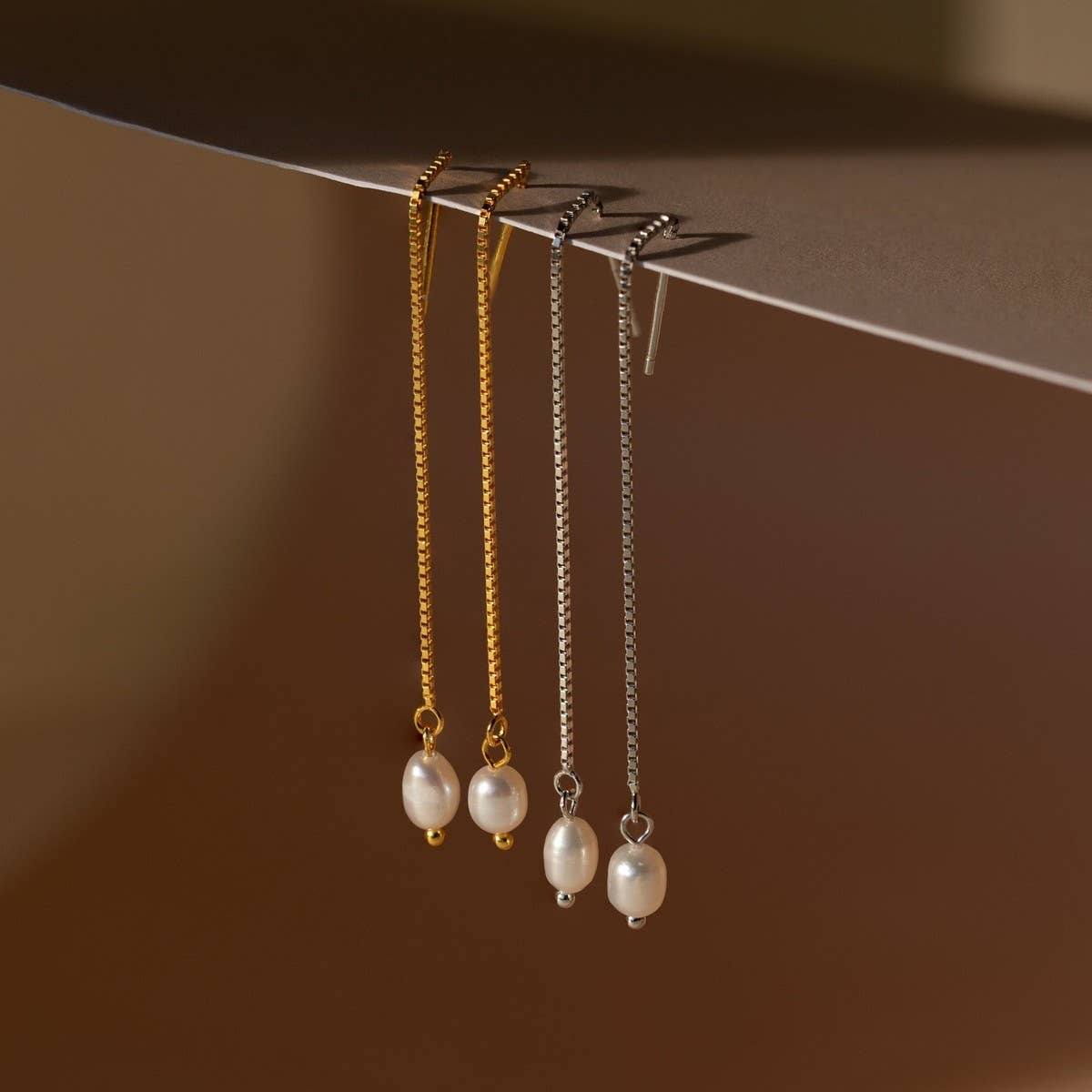 Fashionable And Versatile Pearl Earrings For Women_CWAJE5115