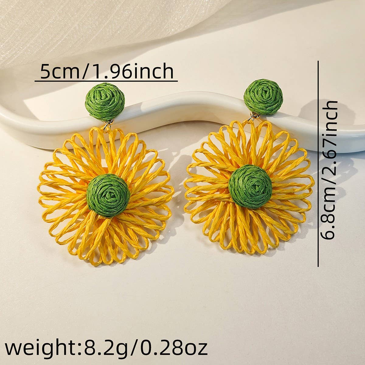 HAND-WOVEN CONTRASTING FLOWER EARRINGS