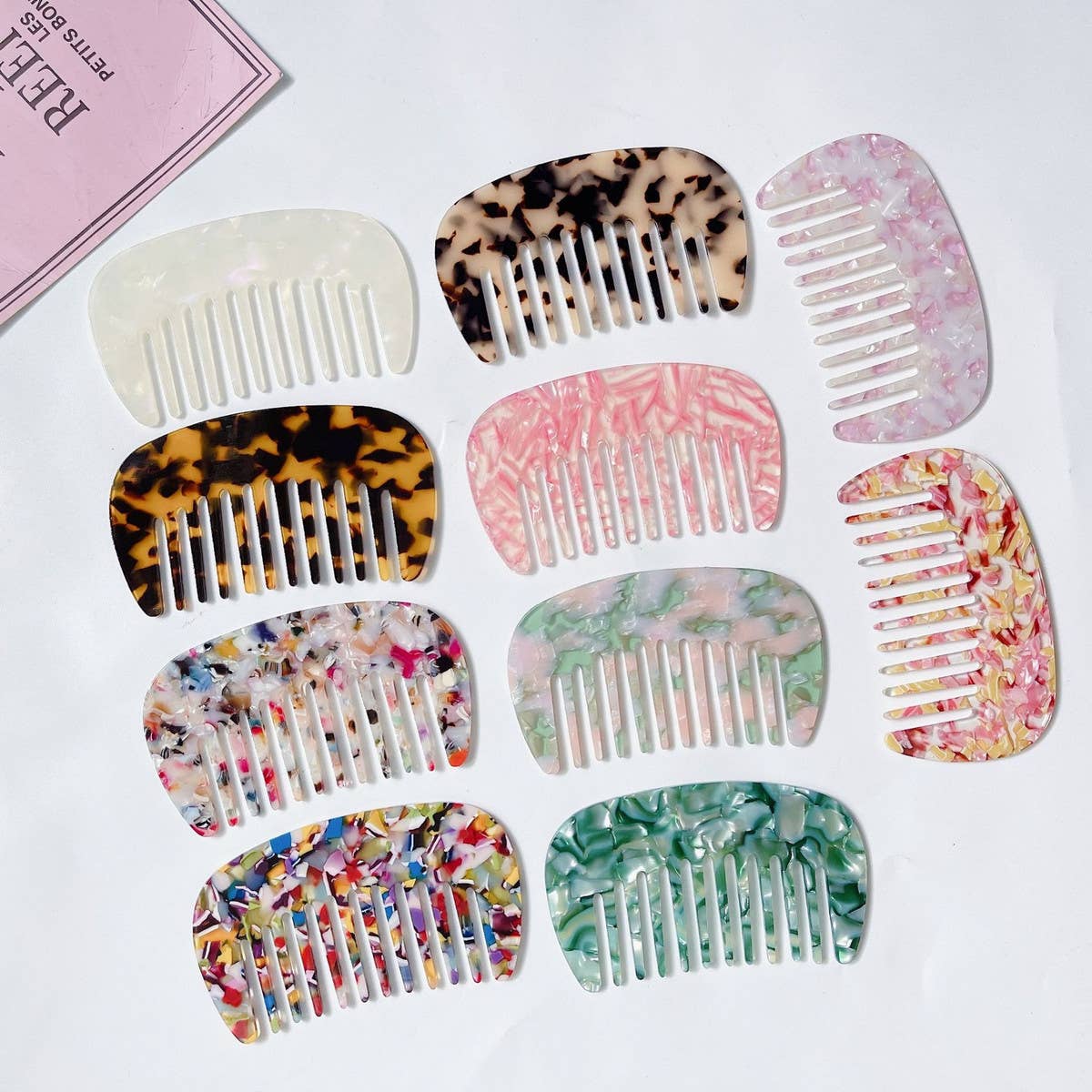 VINTAGE MINI ACETATE COMB