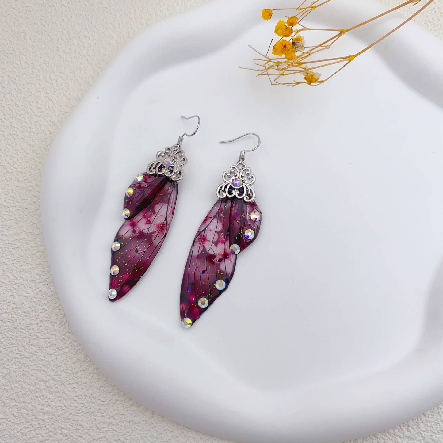 Elegant long earrings with cicada wing wings