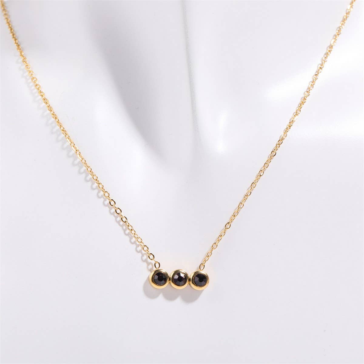 12 Birthstone Pendant Clavicle Necklace_CWMM5670