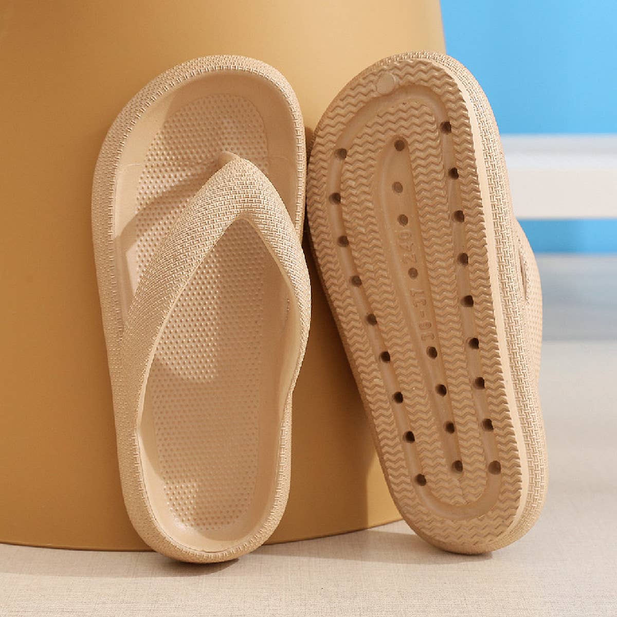 NEW STYLE CASUAL FLAT FLIP FLOPS_CWSHS0627