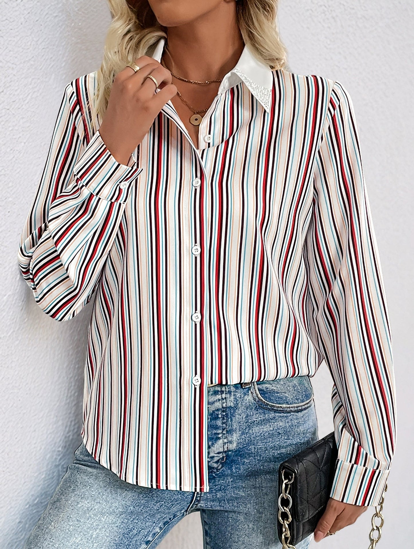 Plaid-collar shirt