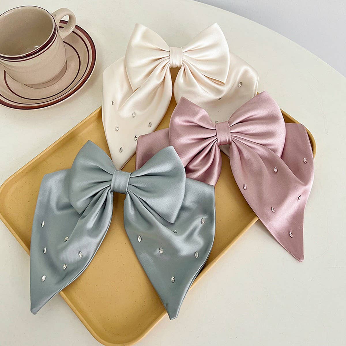BOW RHINESTONE HAIRPINS_CWAHA1176