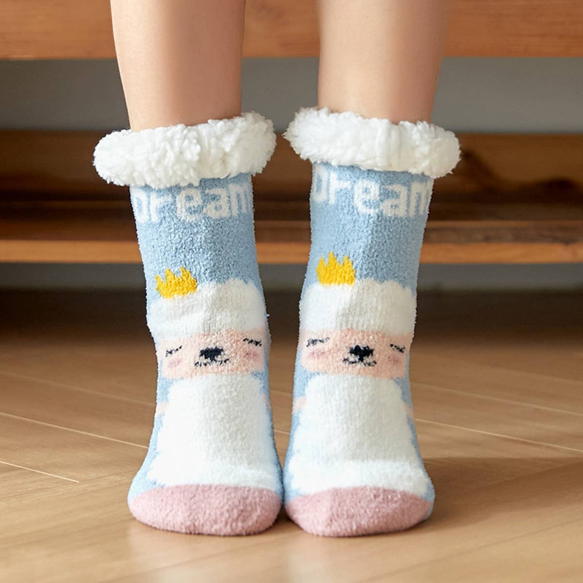WARM CHRISTMAS LEG COVERS PLUSH INDOOR SLIPPERS