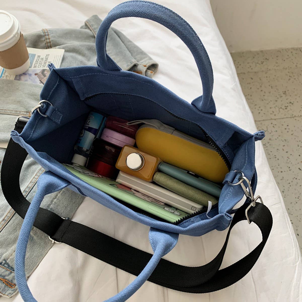 SIMPLE AND FASHIONABLE CROSSBODY LETTER HANDBAG_CWAB2428