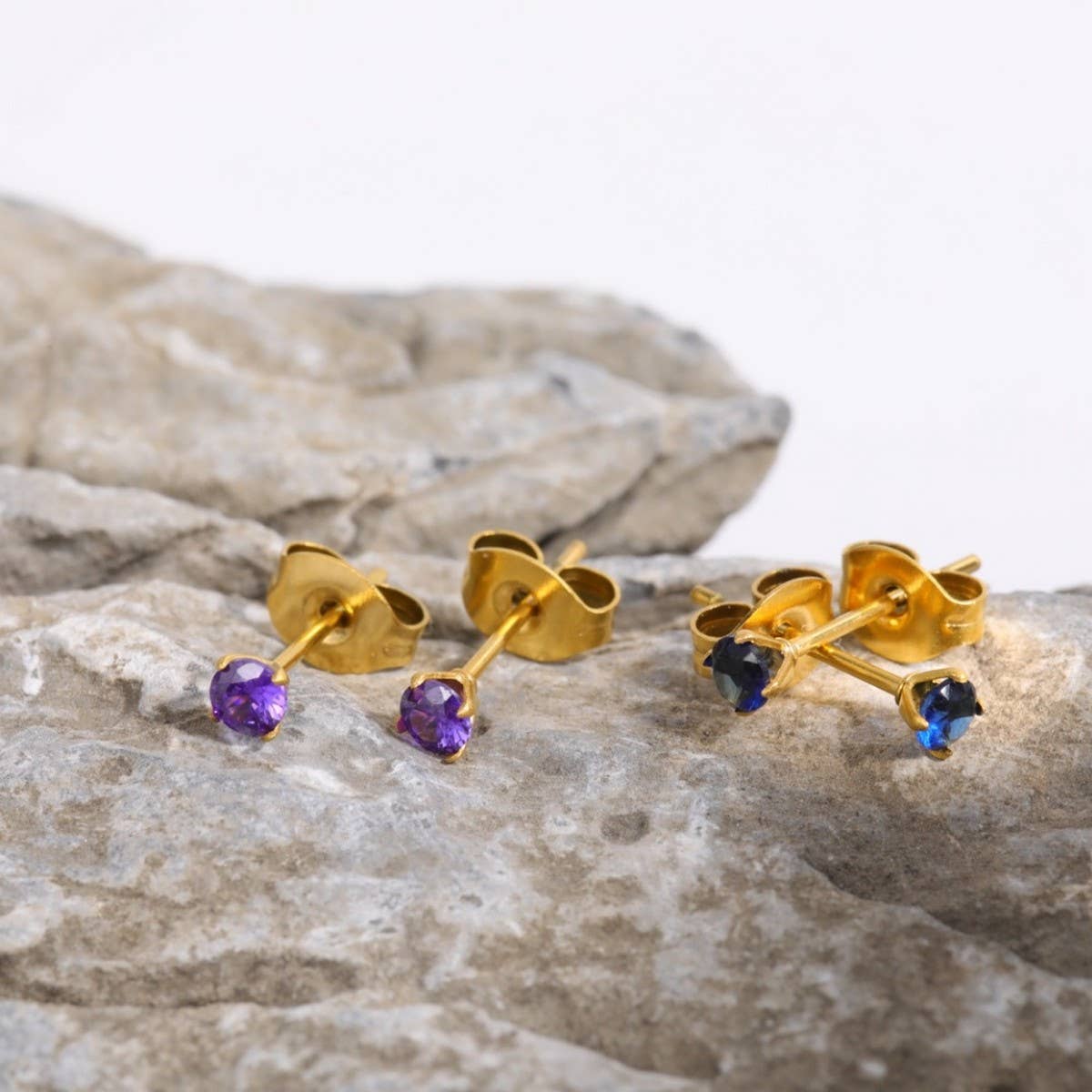 December Birthstone Stud Earrings 18K Zircon