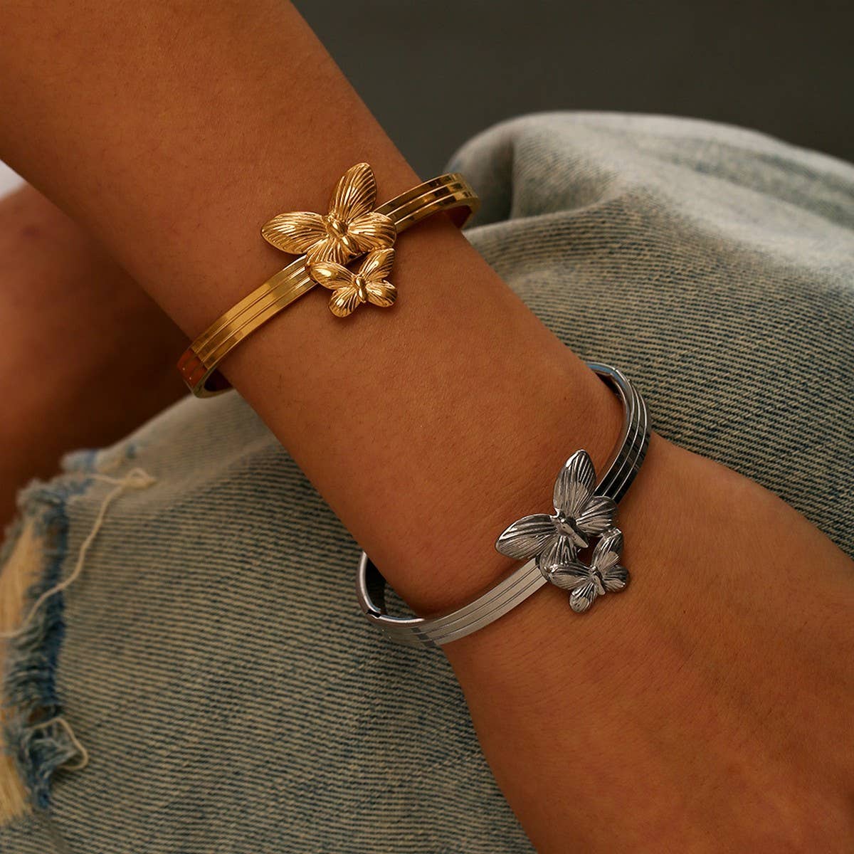 18K Double Layer Butterfly Stainless Bracelet_CWAJE4608
