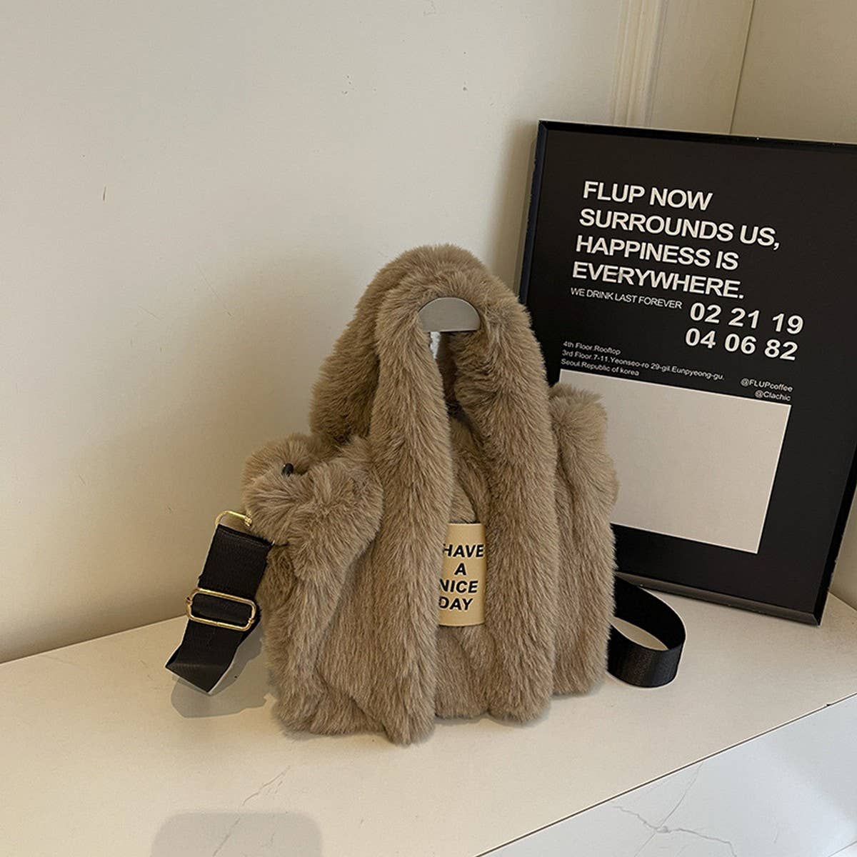 WINTER FAUX RABBIT FUR CROSSBODY HANDBAG PLUSH BAG_CWAB3998