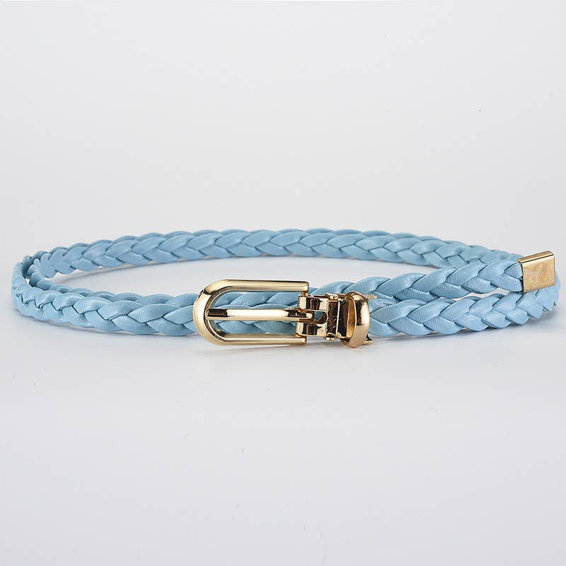 Tie knots to decorate weave a candy-colored belt