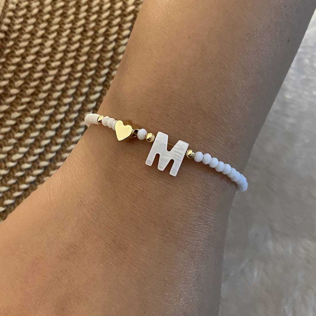 26-letter shell beaded bracelet