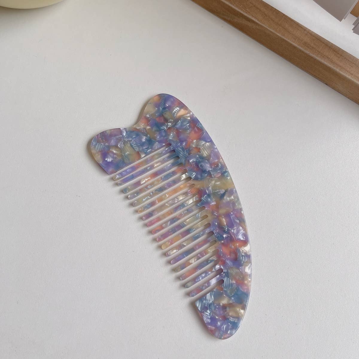 FASHIONABLE HEART LARGE FINE TOOTH HAIR COMB