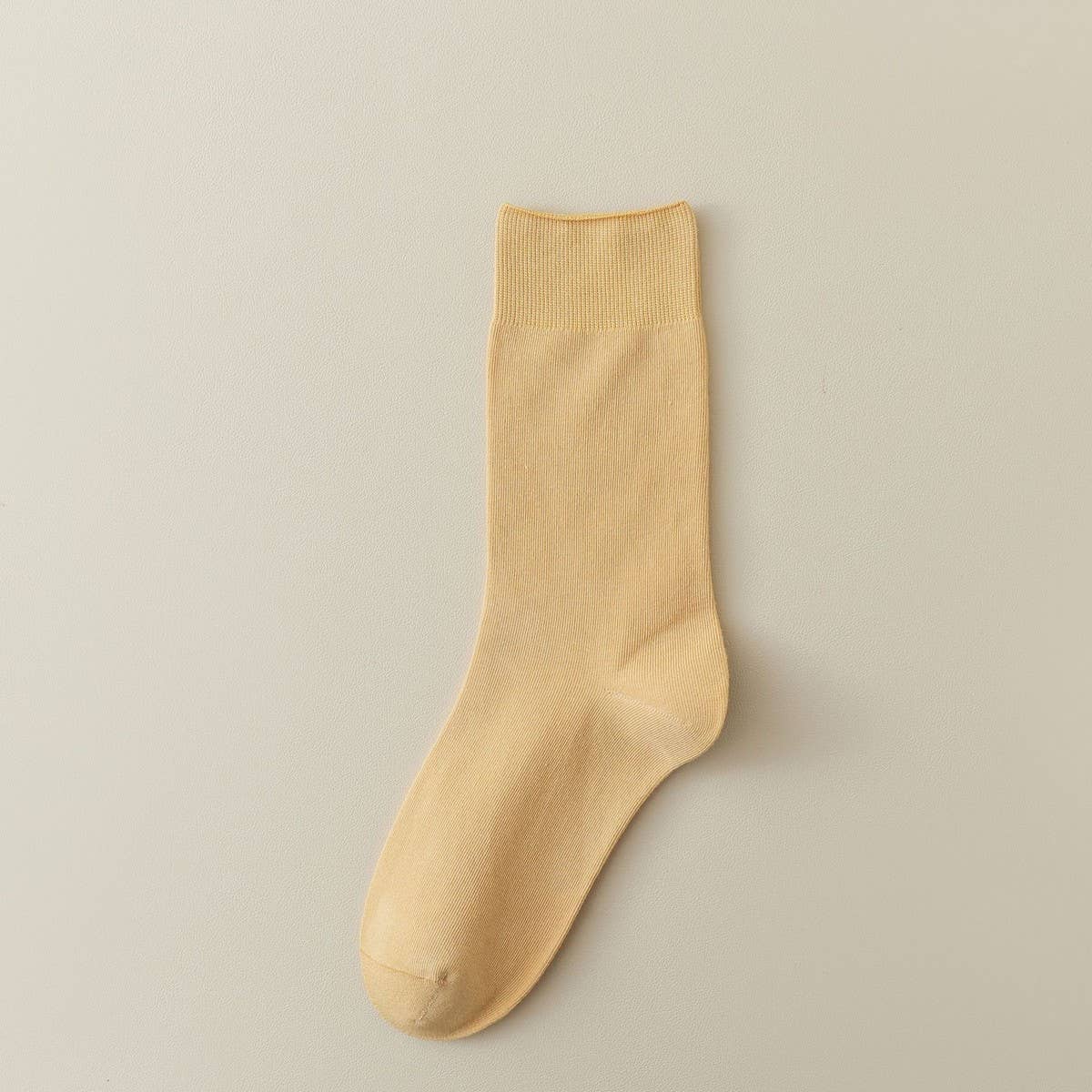 WOMEN LEISURE SOLID COLOR PILE SOCKS