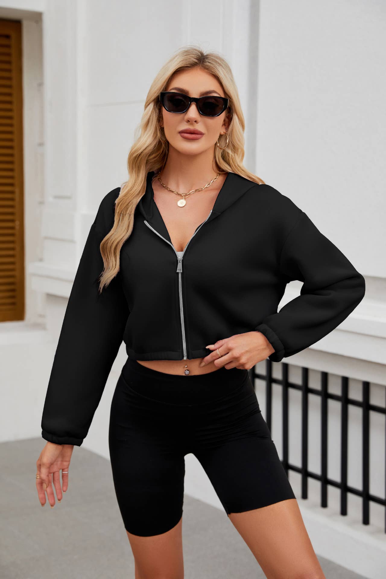 ZIPPER HOODED SOLID SHORT LONG-SLEEVED HOODIE