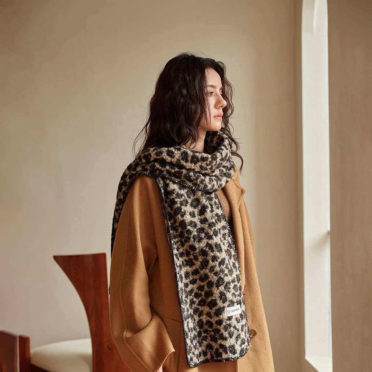 Leopard Jacquard Teddy Fleece Scarf ? Warm