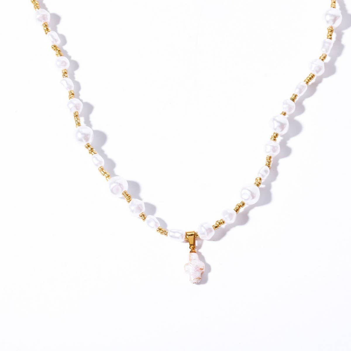 Fashion Retro Cross Shell Pearl Necklace_CWMM5327
