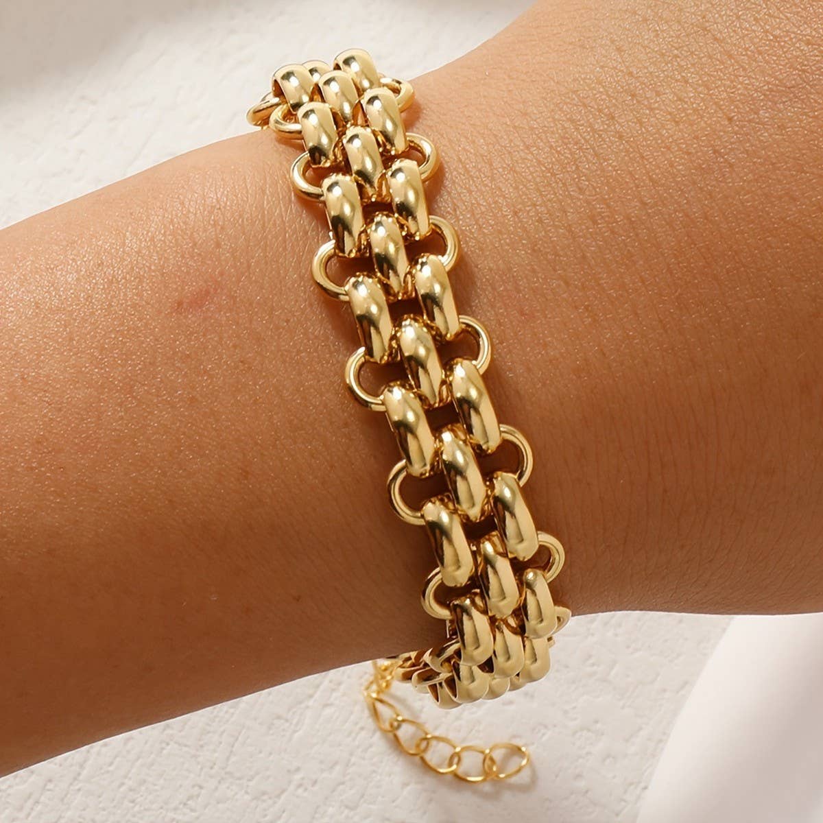 VINTAGE VACUUM PLATED 18K GOLD BRACELET
