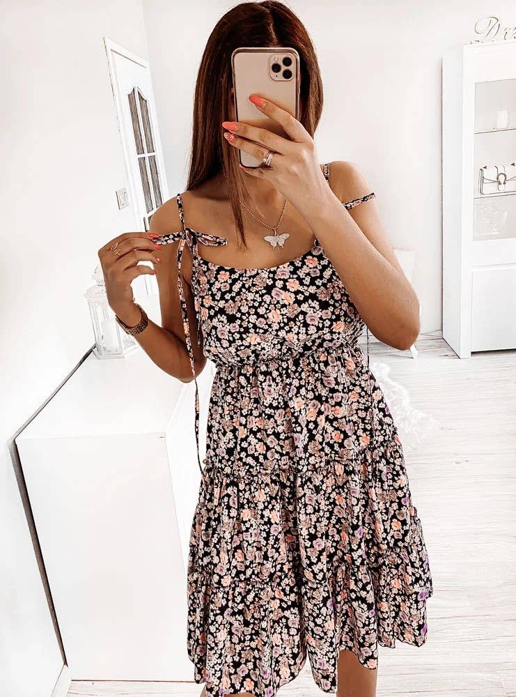 Floral print commuter shoulder lace-up dress