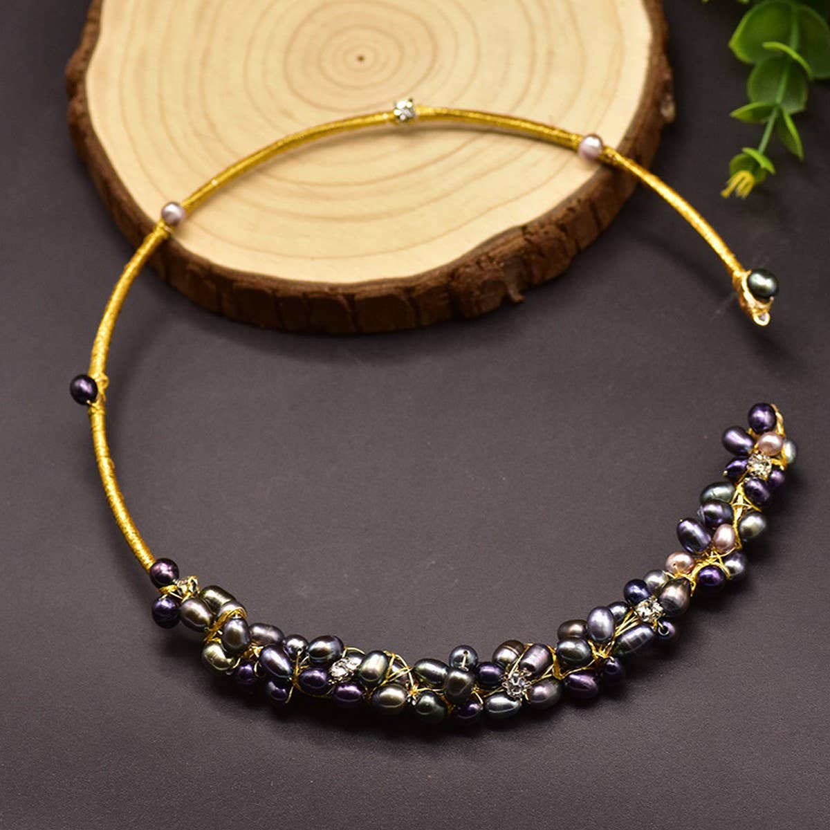 VINTAGE NICHE NATURAL FRESHWATER PEARL NECKLACE