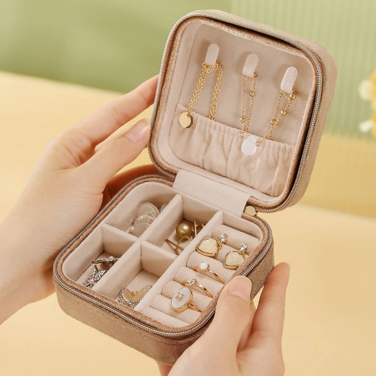 DOUBLE LAYER VELVET JEWELRY BOX STORAGE