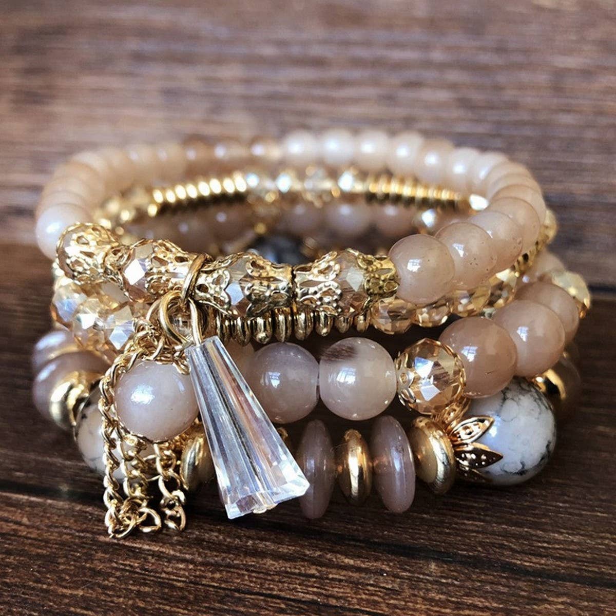 CWAJE2504_BOHEMIAN MULTI-LAYER BEADED CRYSTAL BRACELET