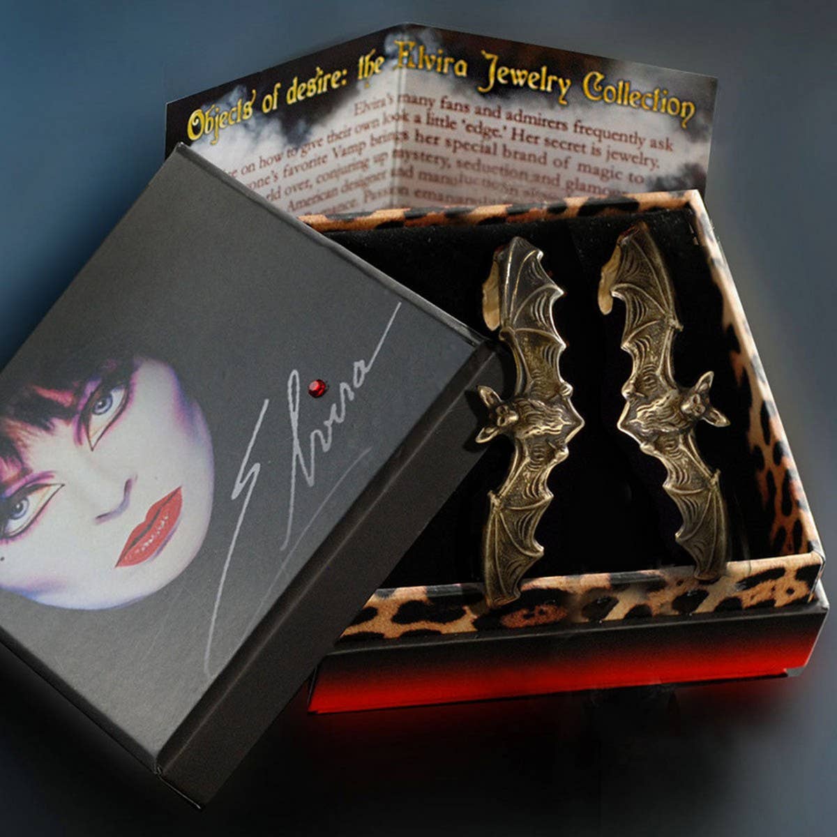 HALLOWEEN DARK VINTAGE BAT WINGS EARRINGS