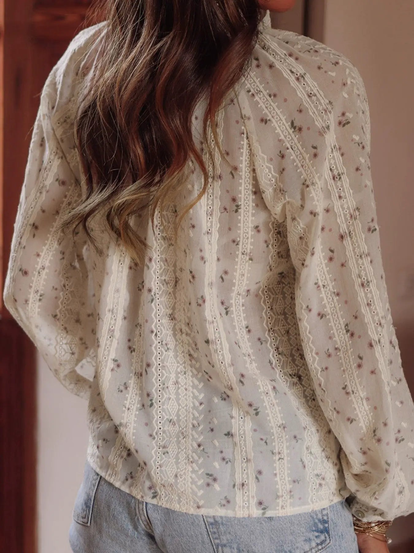 FLORAL PRINT CHIFFON EMBROIDERY FRINGE SHIRT