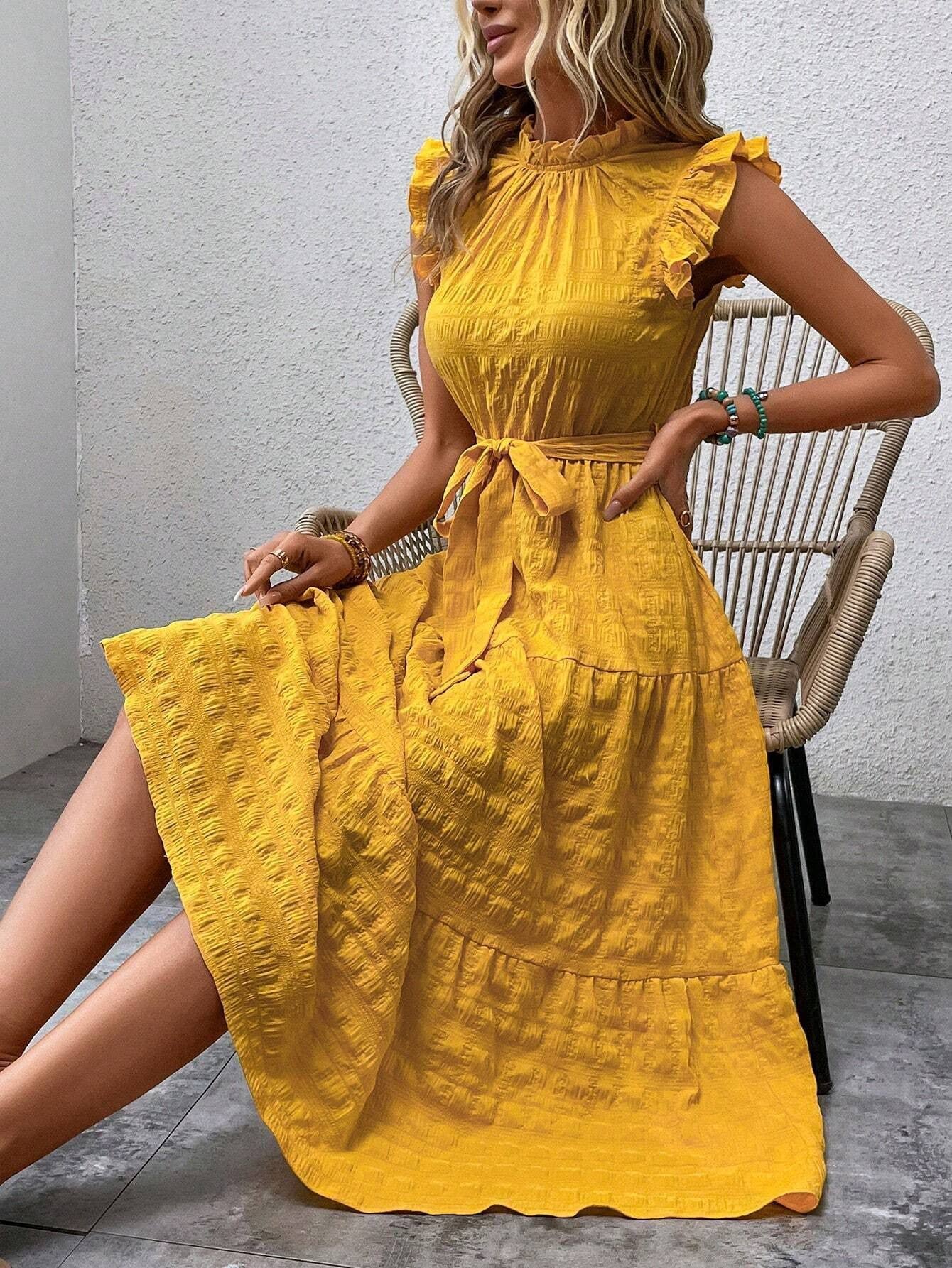 Wooden ear edge texture dress