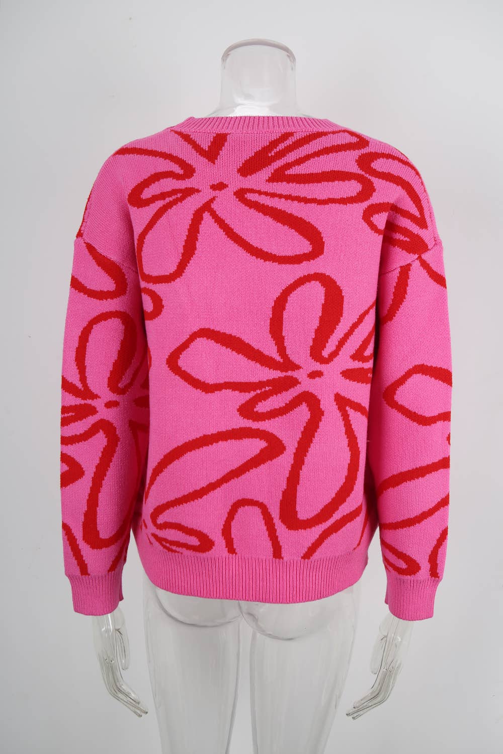 Flower-contrasting color loose knitted sweater
