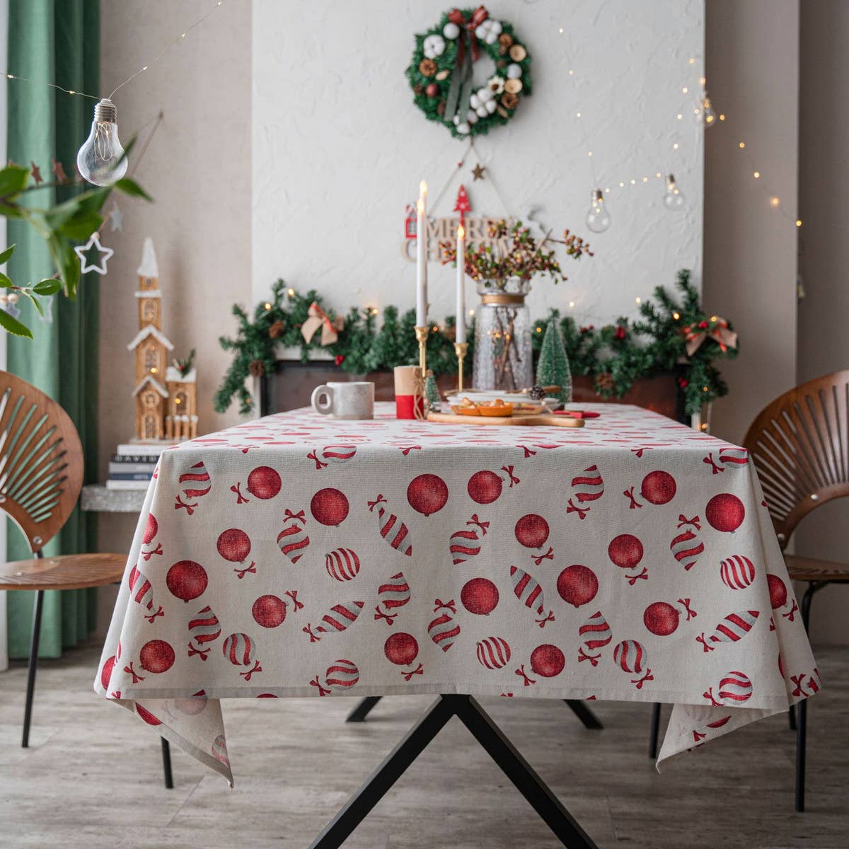 PINE BRANCH BLUE PRINTED RECTANGULAR TABLECLOTH_CWMM0948