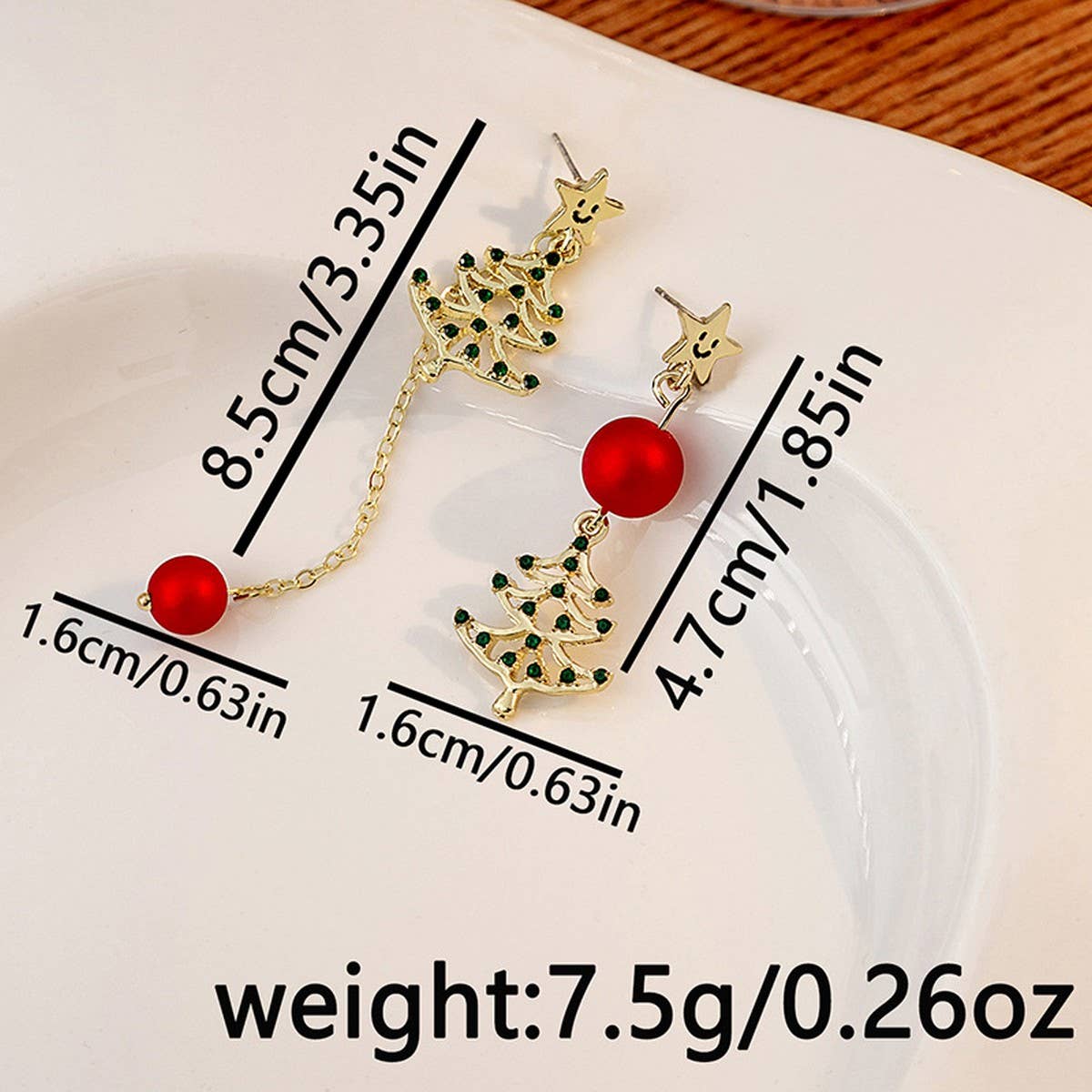 GENTLE CHRISTMAS SNOWMAN CHRISTMAS TREE EARRINGS