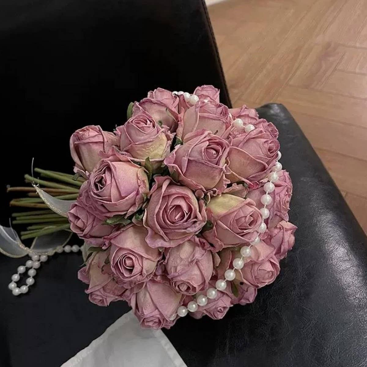 Burnt Edge Angora Red Rose Bouquet for Decoration_CWMM6574
