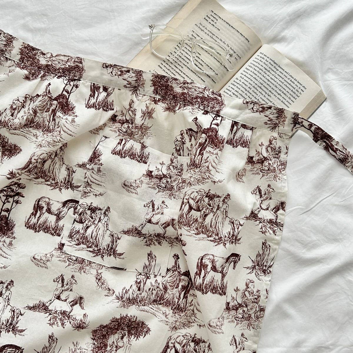 RETRO HALF-LENGTH LANDSCAPE APRON_CWMM5834