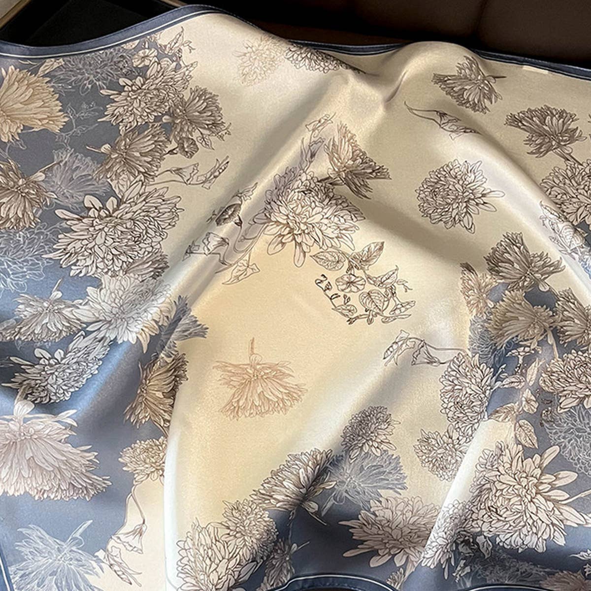 100% Mulberry Silk Square Scarf for Hair & Neck_CWASC0564