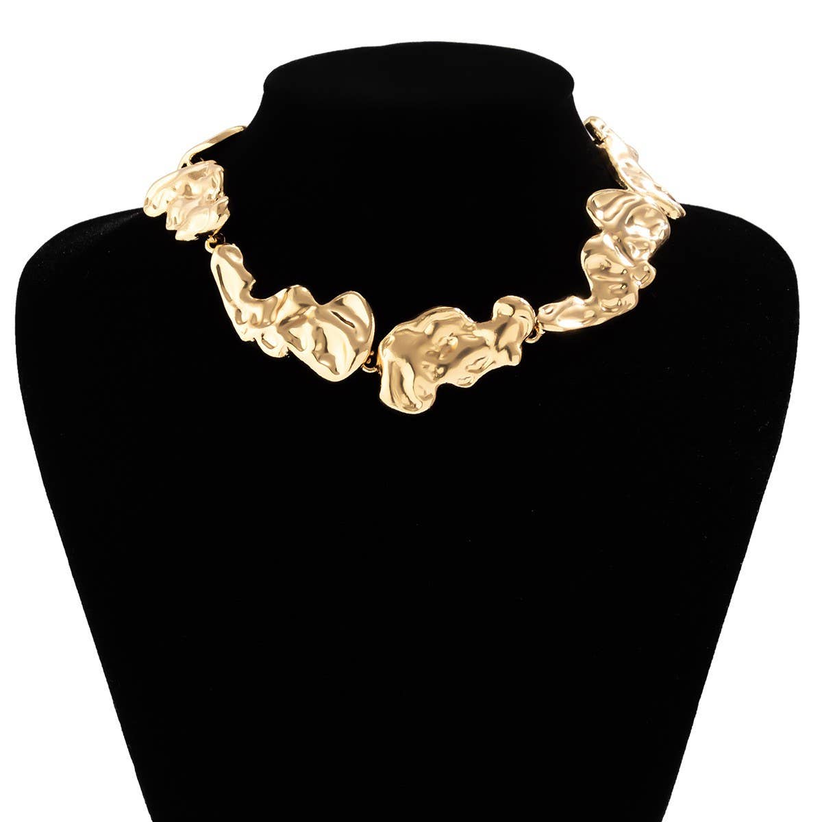 WRINKLED METAL IRREGULAR VINTAGE NECKLACE SET_CWMM3249