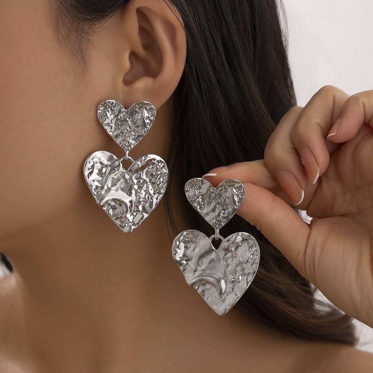 FASHION PERSONALITY COOL STYLE PLEATED EARRINGS_CWMM3197