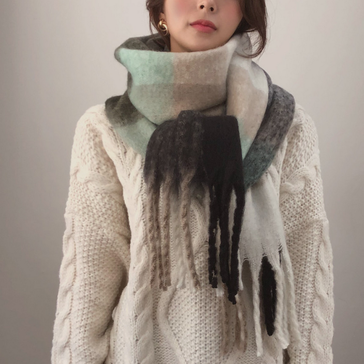 Colorful Tartan Scarf ? Cozy Thick Winter Wrap