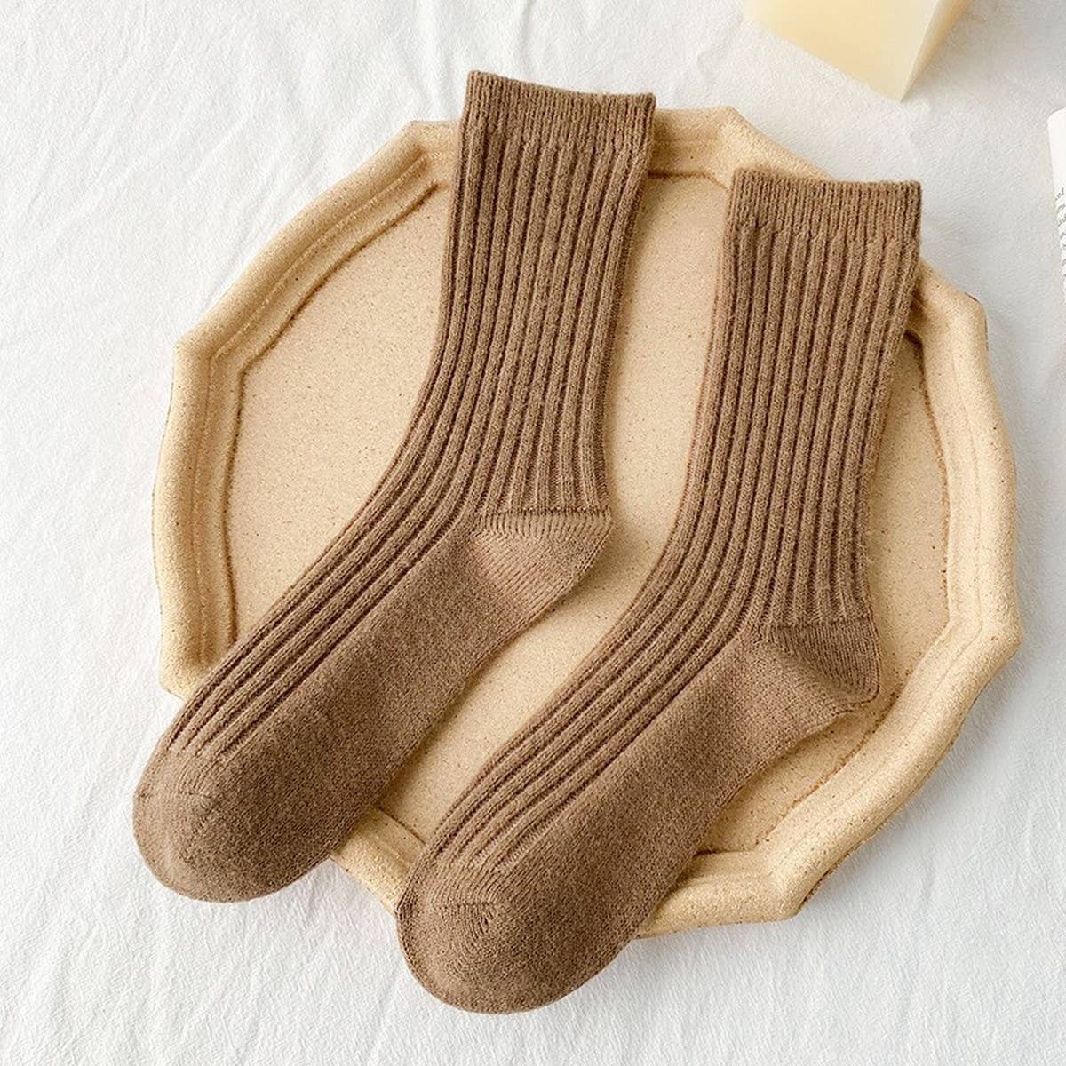 SOLID COLOR ALL-MATCH WARM STACKED SOCKS_CWMS1064