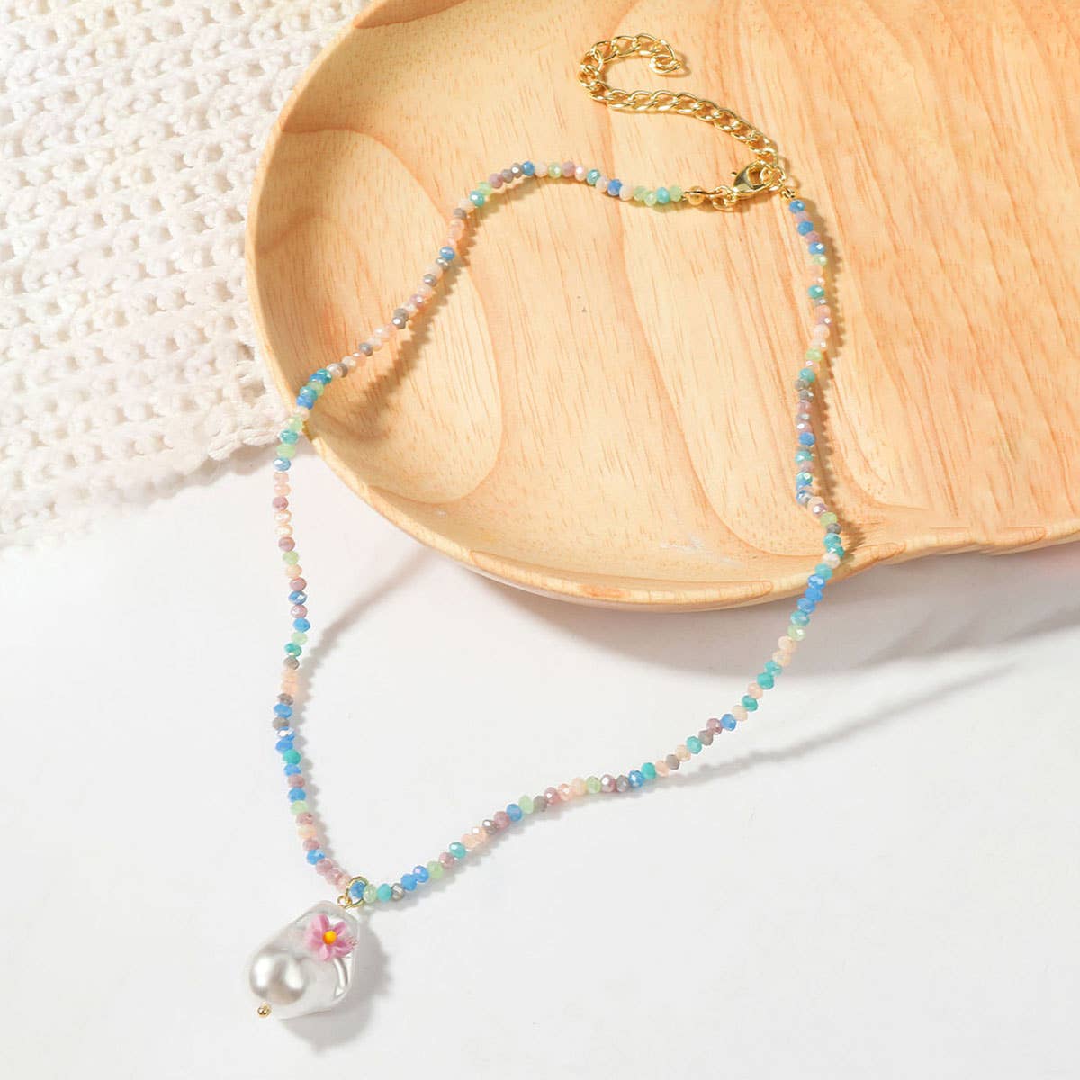 CRYSTAL PENDANT BEADED NECKLACE