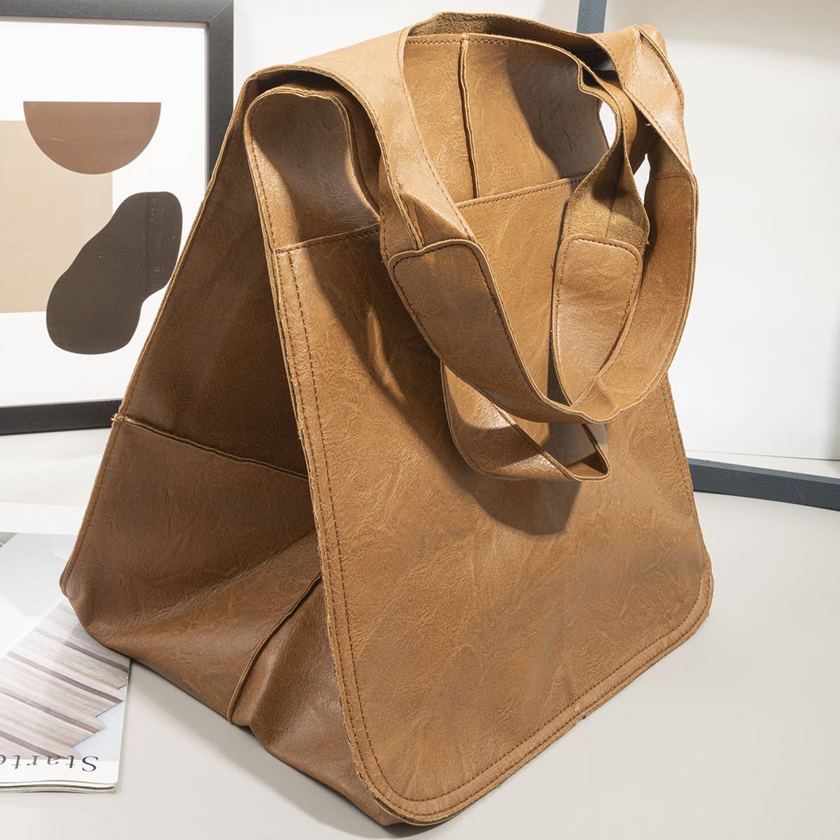 VINTAGE TOTE BAG WITH SPACIOUS STORAGE CAPACITY_CWAB0558