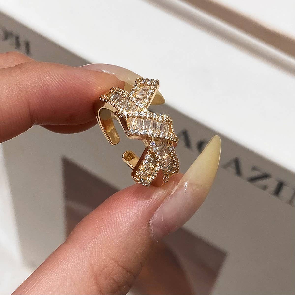 FASHIONABLE LUXURY COOL STYLE RING FOR WOMEN