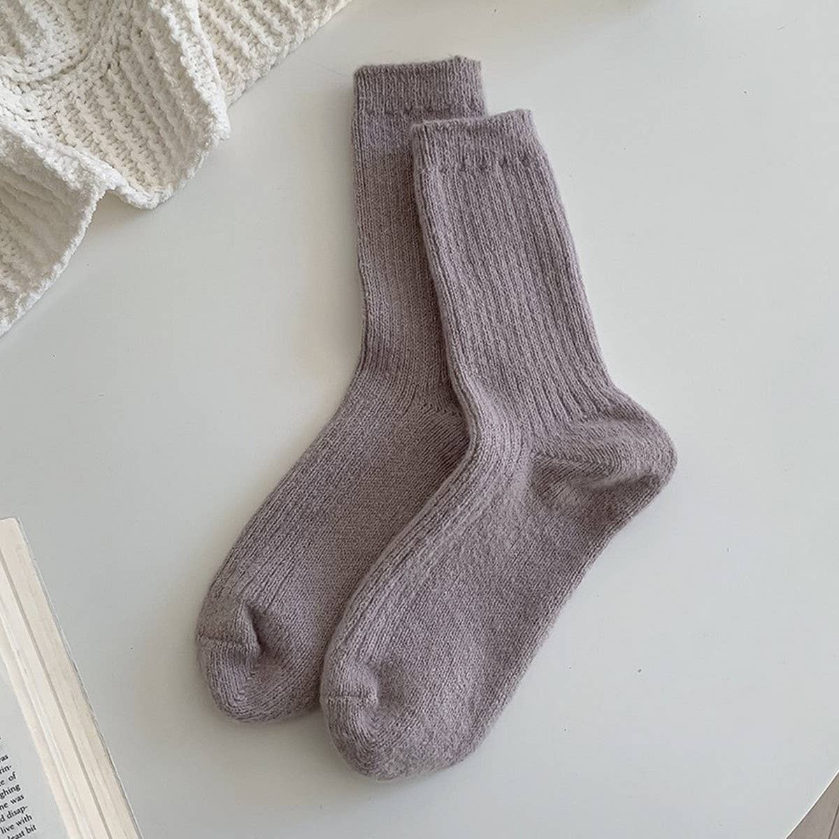WARM AND CUTE POLKA DOT HOME SLEEPING SOCKS